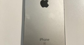 Fair
													Apple iPhone SE 1st Gen 2016 - Unlocked, Grey, 64 GB, A1662, photo 3 of 4