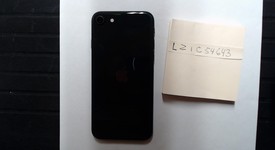 Good
													Apple iPhone SE 2nd Gen 2020 - Verizon, Black, 64 GB, A2275, photo 4 of 4