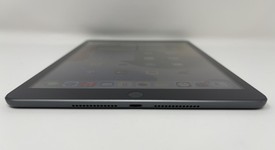 Good
													Apple iPad 7th Gen - Wi-Fi, Gray, 32 GB, A2197, photo 3 of 6