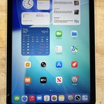 Fair Apple iPad (10th Gen) - Verizon, 64 GB, Silver, A2757