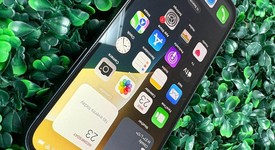 Mint
													Apple iPhone 12 - Unlocked, Black, 64 GB, A2172, photo 2 of 6