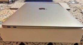 Good
													MacBook Air 2020 - 13" - Apple M1, Silver, 1 TB, 16 GB, photo 4 of 12