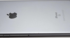 Good
													Apple iPhone 6S Plus - Unlocked, Grey, 16 GB, A1687, photo 4 of 5