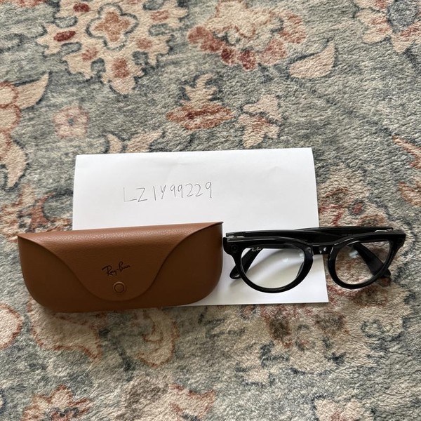 Meta Ray-Bans Headliner - Black, Low Bridge