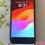 Good Apple iPhone SE 2nd Gen 2020 - Unlocked, 64 GB, Black, A2275