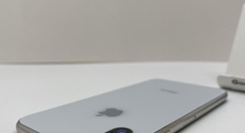 Fair
													Apple iPhone X - Unlocked, Silver, 256 GB, A1901, GSM, photo 5 of 7
