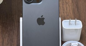 Mint
													Apple iPhone 15 Pro Max - Unlocked, Black, 256 GB, A2849, photo 3 of 7