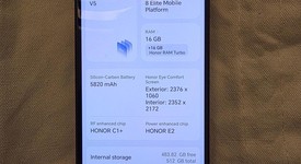 Mint
													Honor Magic V5 - Unlocked Non-US, Black, 512 GB, 16 GB, photo 2 of 8