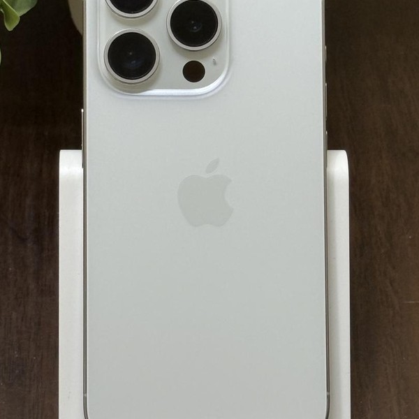 Apple iPhone 15 Pro - Unlocked, 256 GB, White, A2848