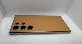 Good
													Samsung Galaxy S24 Ultra - Unlocked, Orange, 512 GB, 12 GB, SM-S928U1, photo 2 of 4