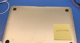 Good
													MacBook Air 2015 - 13" - Silver, 128 GB, 4 GB, photo 4 of 4