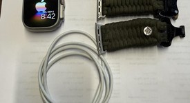Mint
													Apple Watch Ultra 49mm - Unlocked, Titanium, A2622, photo 1 of 9