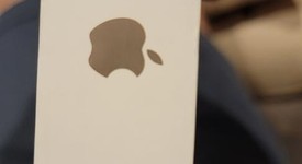 New
													Apple iPhone 16 Pro Max - Unlocked, Desert, 256 GB, A3084, photo 2 of 6