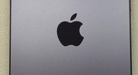 Mint
													Apple iPhone 16 Pro Max - Unlocked, Black, 512 GB, A3084, photo 5 of 11