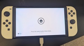 Good
													Nintendo Switch - OLED - White, 64 GB, photo 2 of 5