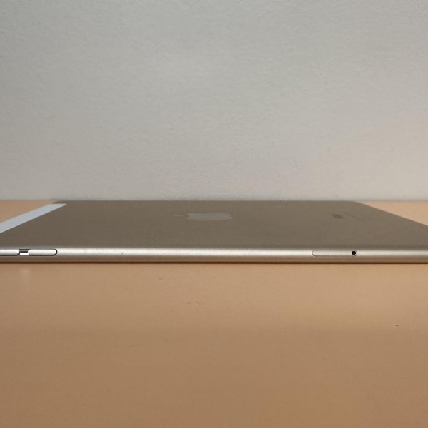 Apple iPad Mini 4 - Unlocked, Gold, 64 GB