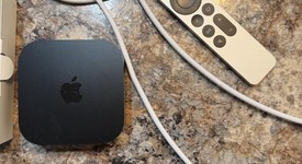 Mint
													Apple TV 4k 3rd Gen (2022) - 64 GB, Wi-Fi, photo 5 of 10