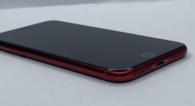 Good
													Apple iPhone SE 2nd Gen 2020 - AT&T, Red, 64 GB, A2275, photo 4 of 8