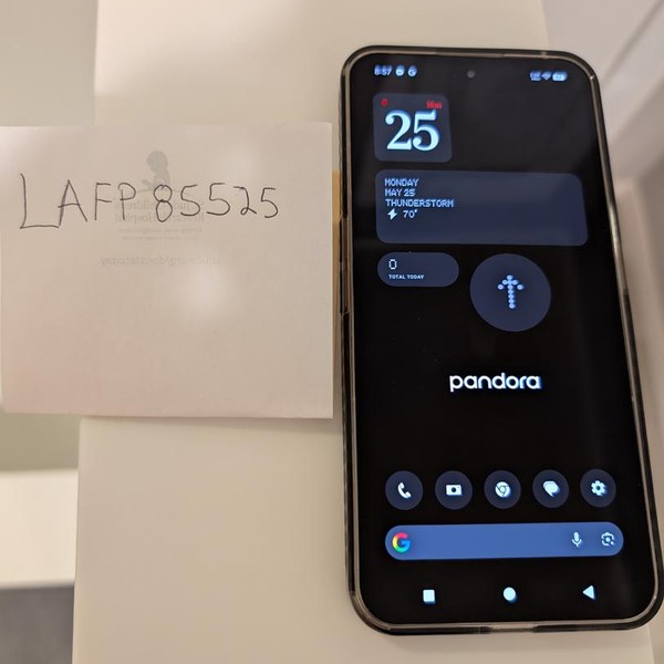 Nothing Phone (2) - Unlocked, 256 GB, White, 12 GB