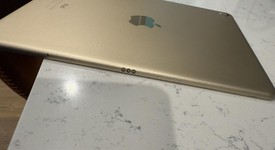 Fair
													Apple iPad Pro 9.7" - Wi-Fi, Gold, 128 GB, A1673, photo 5 of 7