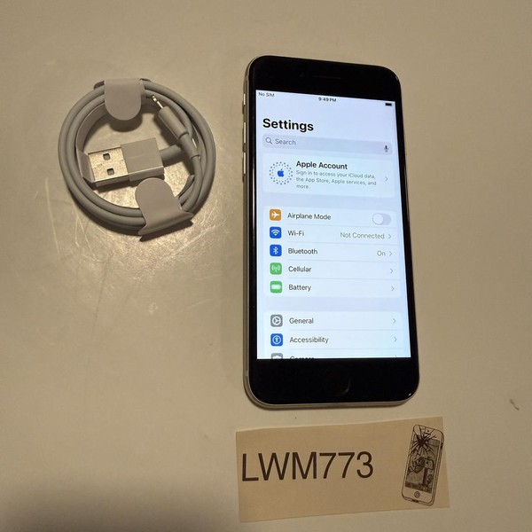 Apple iPhone SE 3rd Gen 2022 - Unlocked, 64 GB, Starlight, A2595