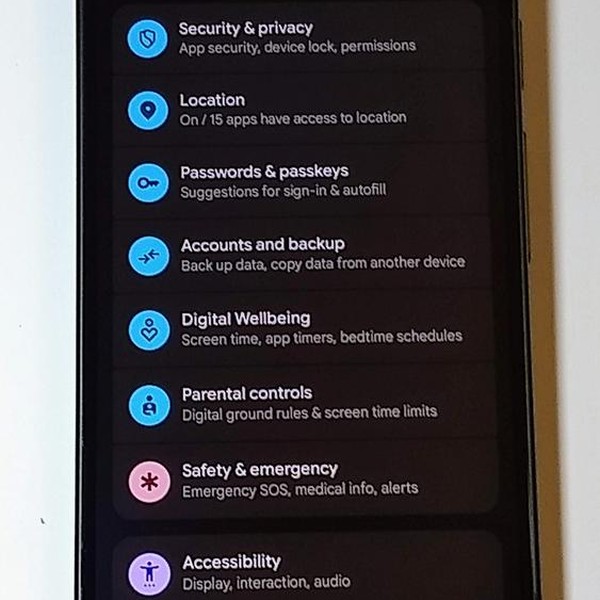 Google Pixel 9 - Unlocked, 128 GB, Obsidian, 12 GB, G2YBB
