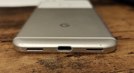 Good
													Google Pixel - Unlocked, Silver, 128 GB, 4 GB, Google Edition, photo 3 of 9