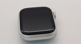 Good
													Apple Watch Series 8 41mm - Unlocked, Silver, A2772 - Cellular, Stainless, photo 3 of 4