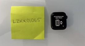 Fair
													Apple Watch SE 1st Gen 40mm - Gray, A2351 - GPS, Aluminum, photo 2 of 8