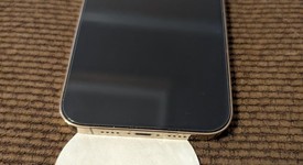 Good
													Apple iPhone 13 Pro Max - Unlocked, Gold, 256 GB, A2484, photo 3 of 5