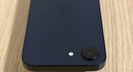 Mint
													Apple iPhone 16e - Unlocked, Black, 128 GB, A3212, photo 5 of 7