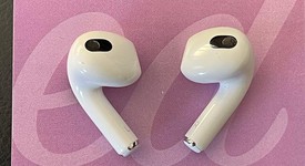 Used
													Apple AirPods 3rd Gen - MagSafe Case, photo 5 of 5