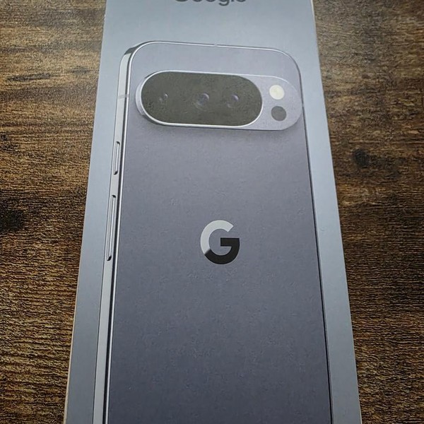 Google Pixel 10 Pro - Unlocked, 256 GB, Moonstone, G4QUR