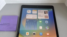 Good
													Apple iPad 9th Gen - Wi-Fi, Gray, 64 GB, A2602, photo 1 of 5