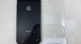 Good
													Apple iPhone 8 - Unlocked, Gray, 64 GB, A1863, photo 4 of 8