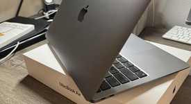 Mint
													MacBook Air 2020 - 13" - Apple M1, Gray, 256 GB, 8 GB, photo 1 of 10