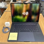 Mint MacBook Air 2024 (M3) - 15 inch - 256 GB, Midnight, 8 GB, Apple M3, 10-core GPU