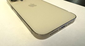 Good
													Apple iPhone 14 Pro Max - Unlocked, Gold, 128 GB, A2651, photo 3 of 14