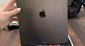 Mint
													Apple iPad Pro 12.9" 5th Gen 2021 - Unlocked, Gray, 256 GB, photo 2 of 17