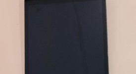 Fair
													Apple iPad 9th Gen - Unlocked, Gray, 64 GB, A2603, photo 2 of 3