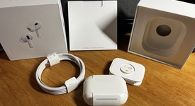 Used
													Apple AirPods Pro 2 - USB-C, photo 2 of 12