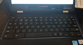 Good
													Samsung Chromebook Pro - Black, 32 GB, 4 GB, photo 3 of 6