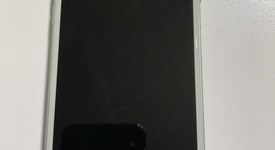 Good
													Apple iPhone 7 - Unlocked, Silver, 128 GB, A1778, GSM, photo 3 of 5