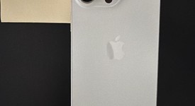 Good
													Apple iPhone 15 Pro Max - Unlocked, White, 256 GB, A2849, photo 3 of 8