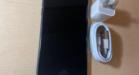 Good
													Apple iPhone SE 2nd Gen 2020 - Unlocked, Black, 128 GB, A2275, photo 3 of 9