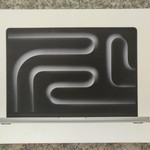New MacBook Pro 2024 - 14 inch - Apple M4, Silver, 512 GB, 16 GB