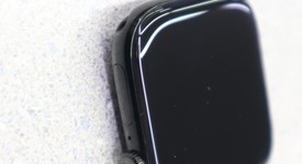 Mint
													Apple Watch Series 10 46mm - Unlocked, Black, A3003 - Cellular, Aluminum, photo 1 of 10