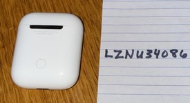 Used
													Apple AirPods 2nd Gen - Lightning Case, photo 2 of 4