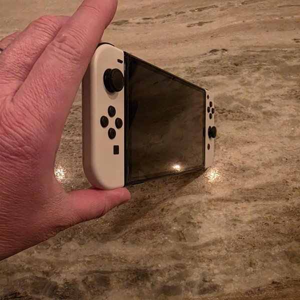 Nintendo Switch - OLED - 64 GB, White