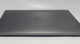 Fair
													MacBook Air 2020 - 13" - I3, Gray, 128 GB, 8 GB, photo 5 of 12
